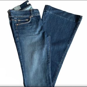 J Brand Jeans, NWT, Love Story Low Rise Bell Button, Size 28, NEW!!!